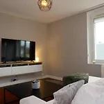 Cosy Avec Balneo - A Pied 아파트 퐁타무종