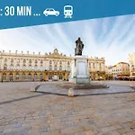 Cosy Avec Balneo - A Pied