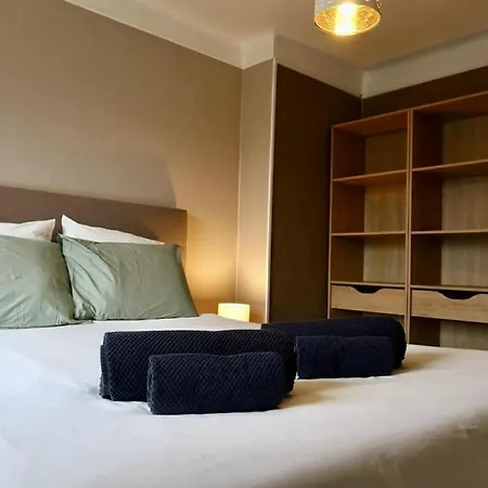 Cosy & Balneo A 4 Personnes