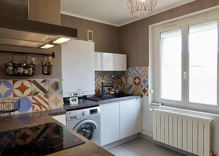 Cosy Avec Balneo - A Pied Apartment *